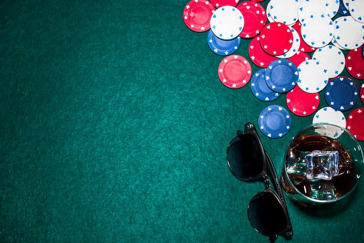 BandarQ bet placement and card dealing on wwtoto2 slot mobile interface